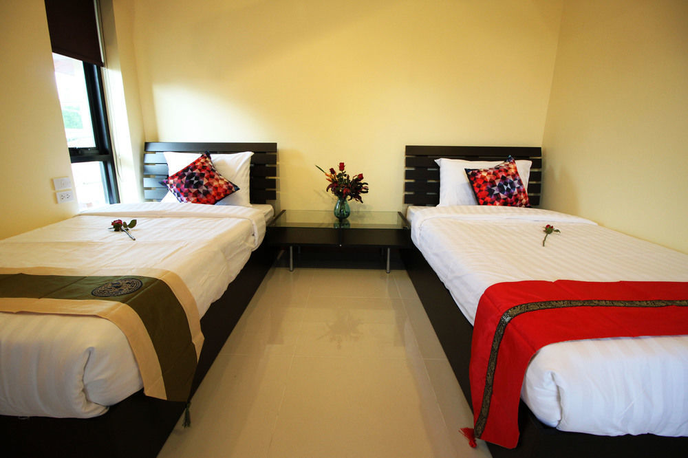 Oyo 786 Bangsaray Village 3* Sattahip