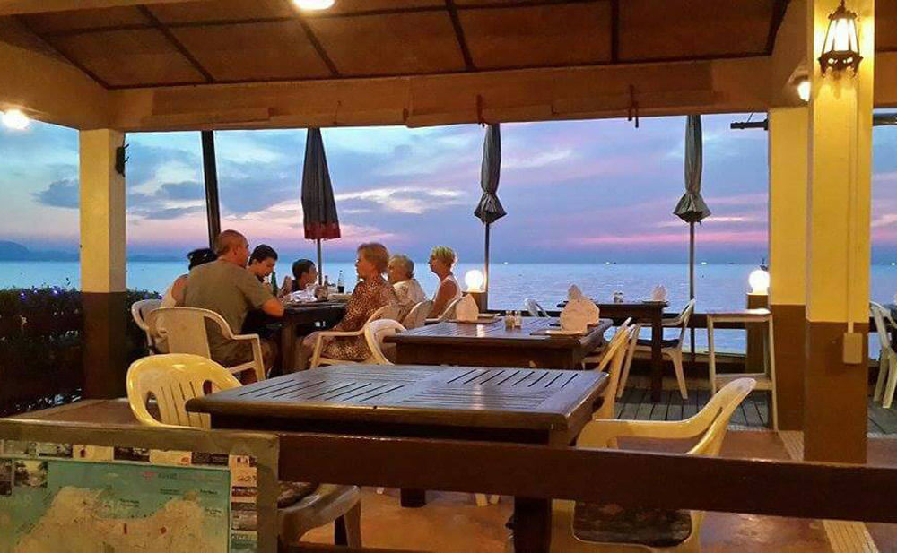 Sea Falcon Hotel 2*