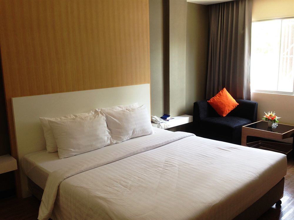 New Travel Hotel 3*