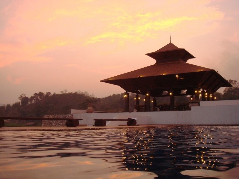 Resort Manee Dheva & 4*