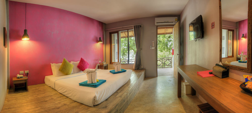 Bar And Bed @ Samed Koh Samet