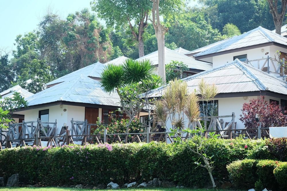 Resort Samed Cliff 3*