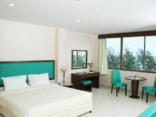 Hotel Nice Beach Hotel Rayong