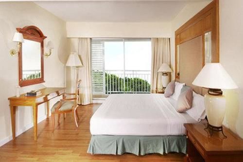 Kameo Grand & Serviced Apartment, Aparthotel Rayong