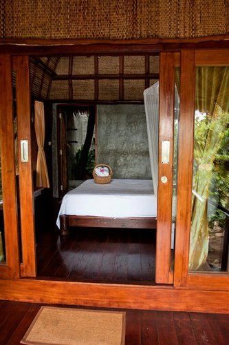 Baan Talay Koh Tao Aow Leuk