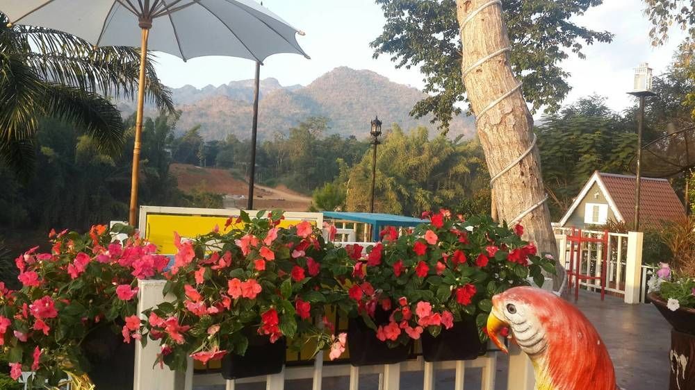 Goodview & Holiday park Ban Kaeng Raboet