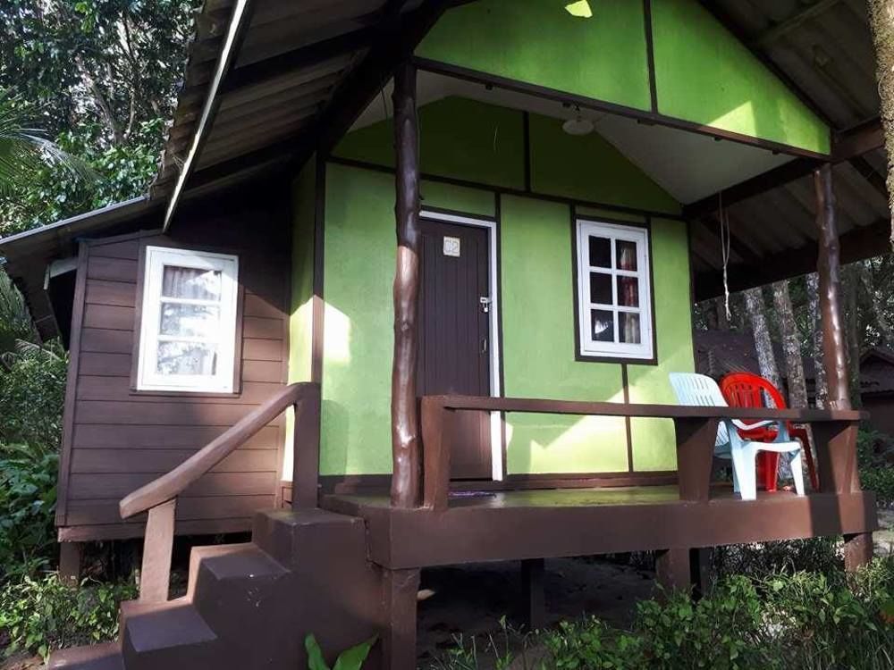 Resort Phayam Coconut