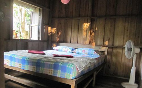 Khao Sok Evergreen House