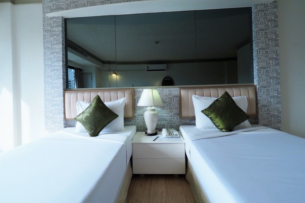Royal Gems Golf Resort Nakhon Pathom