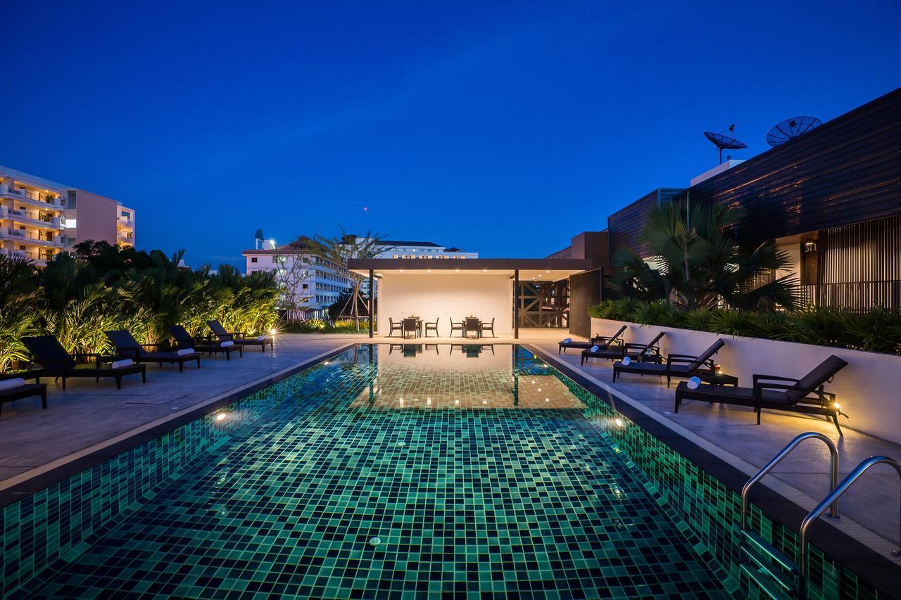 Ivory Hotel 4*