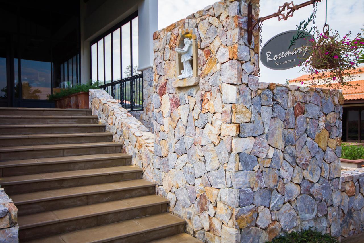 Mela Garden Retreat Resort