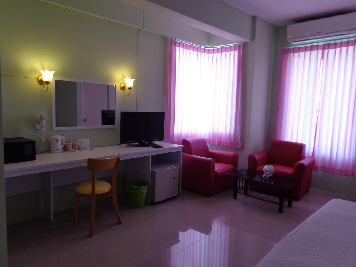 Siam Apple & 2* Ban Khlong