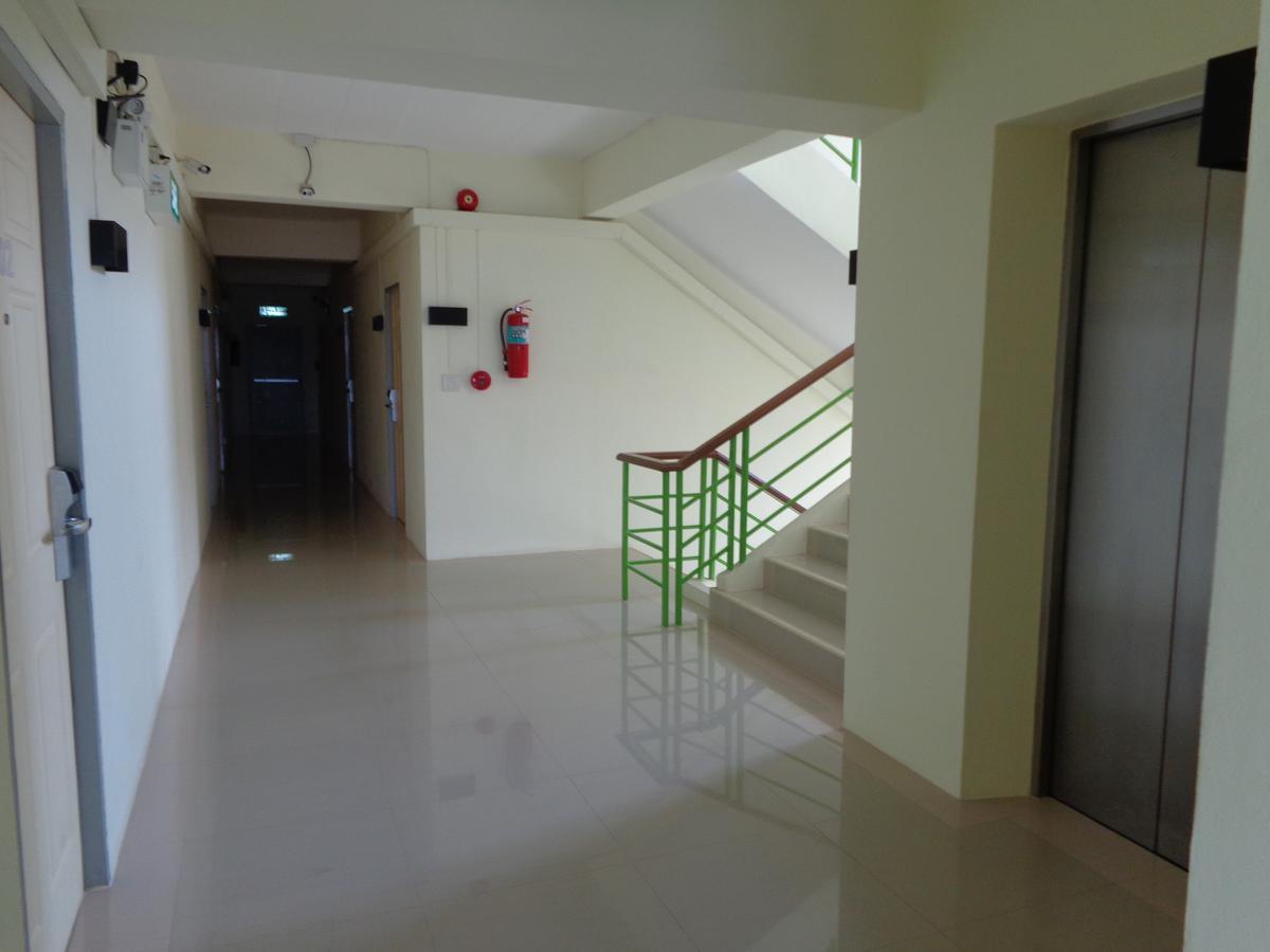 Siam Apple & Hotel 2*