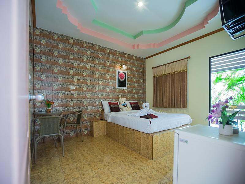 Nida Rooms Central 89 Plaza Resort Inn 2*