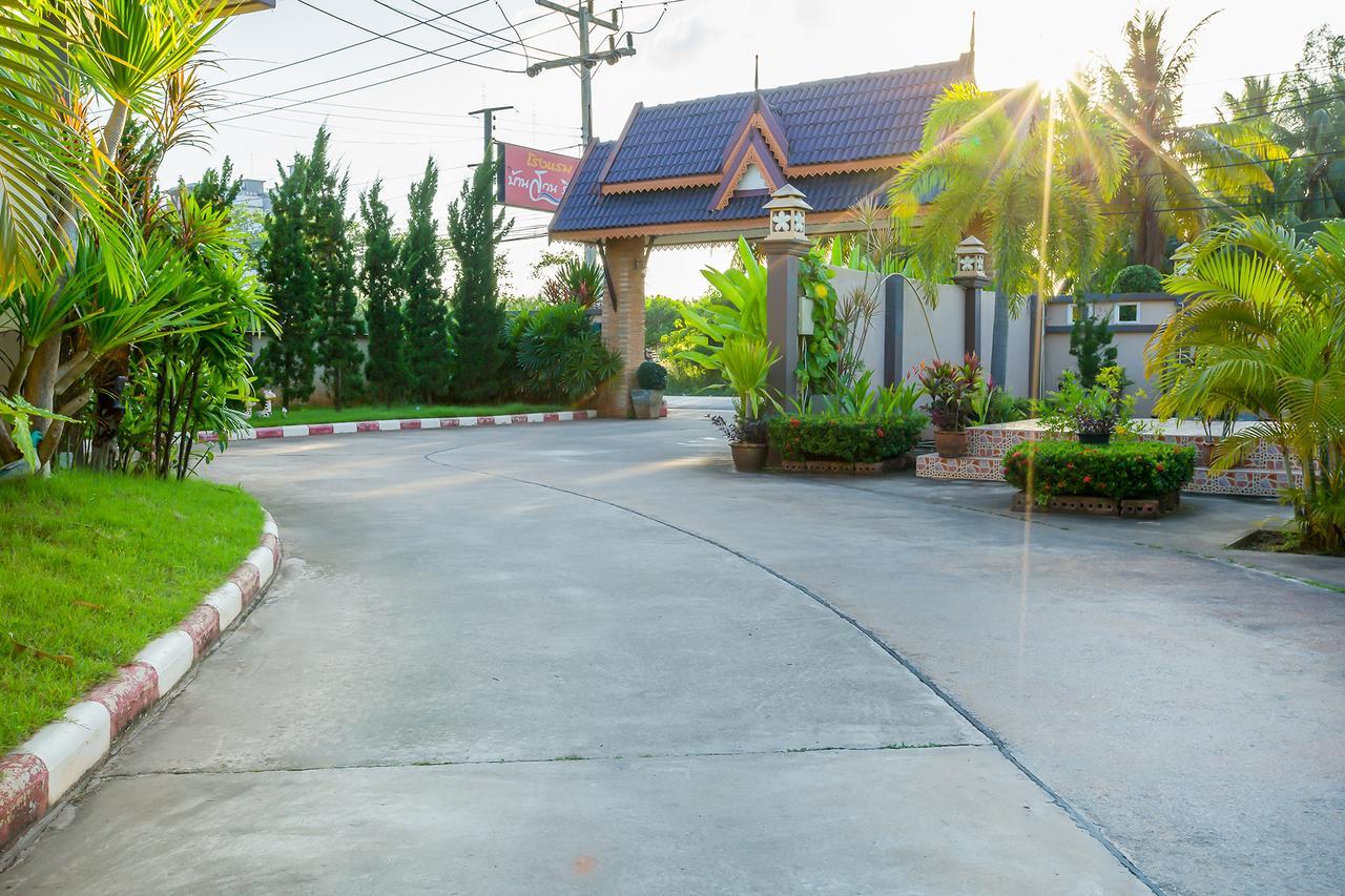 Inn Nida Rooms Central 89 Plaza Resort