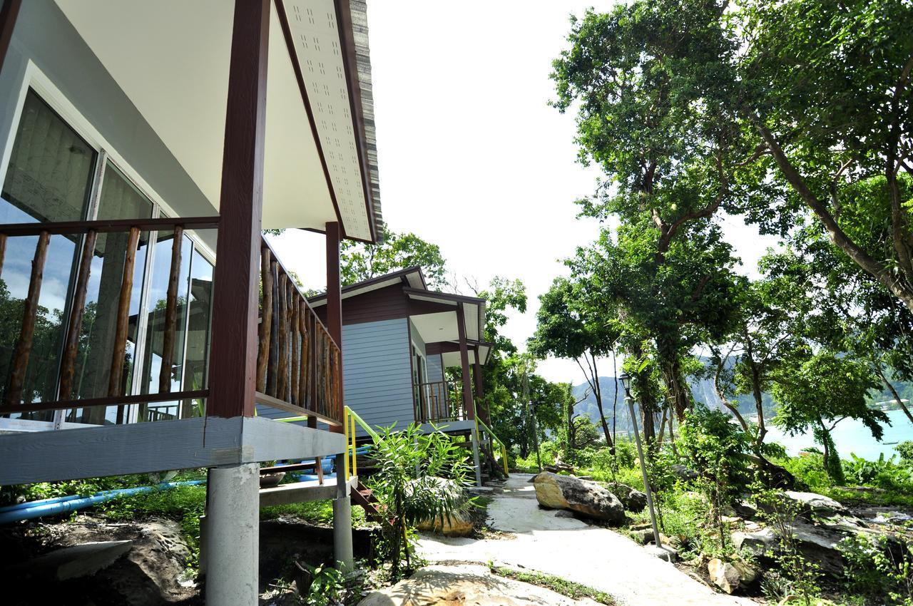 Resort Sea View 2*
