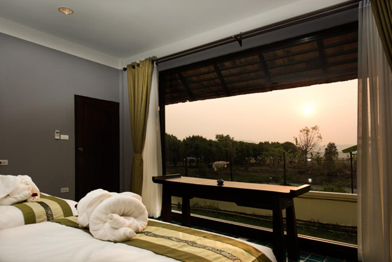 Resort Suwannatara & 4*