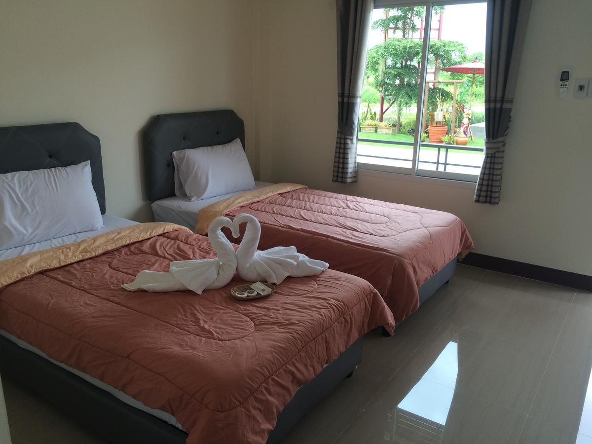 Thana Economy hotel Mae Sot