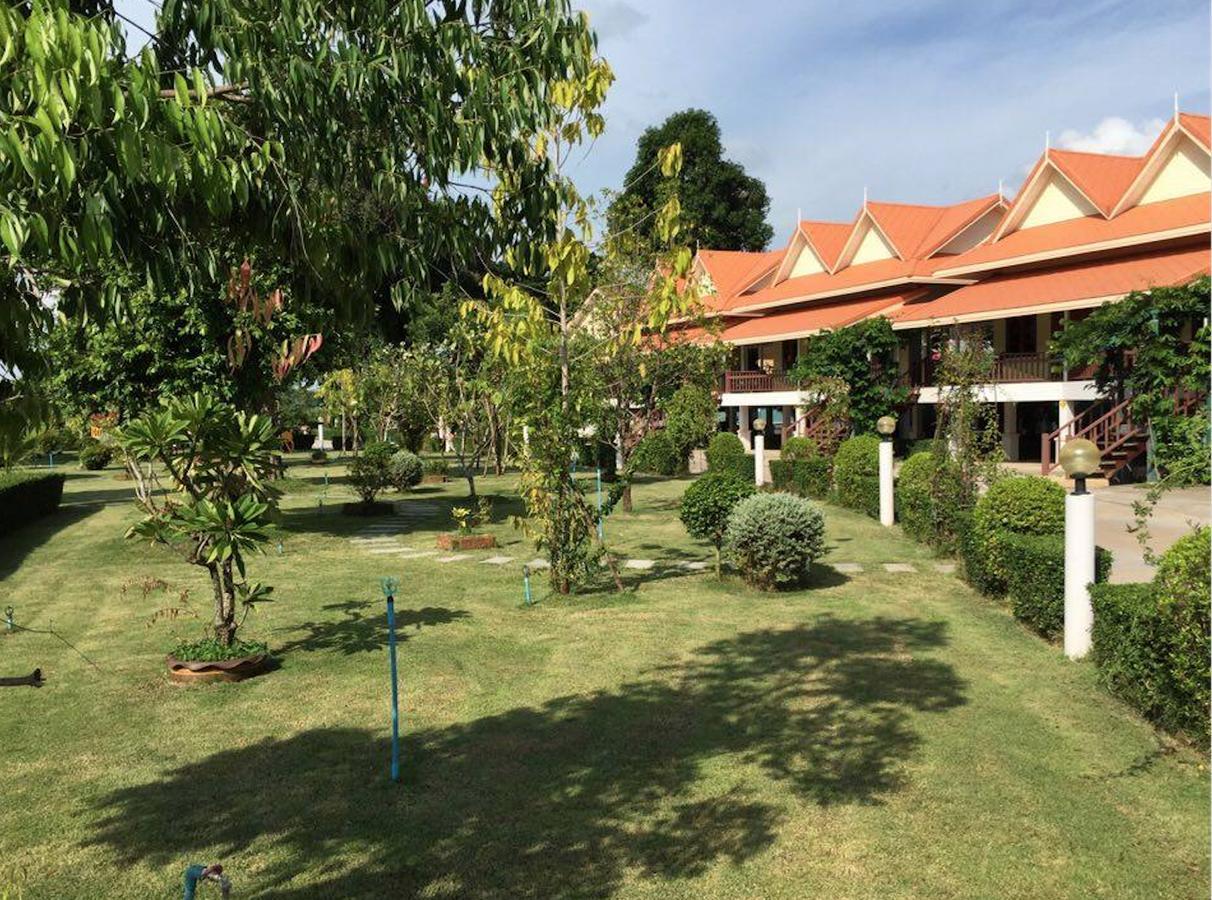 Resort Maeping Mango Riverside Kamphaeng Phet