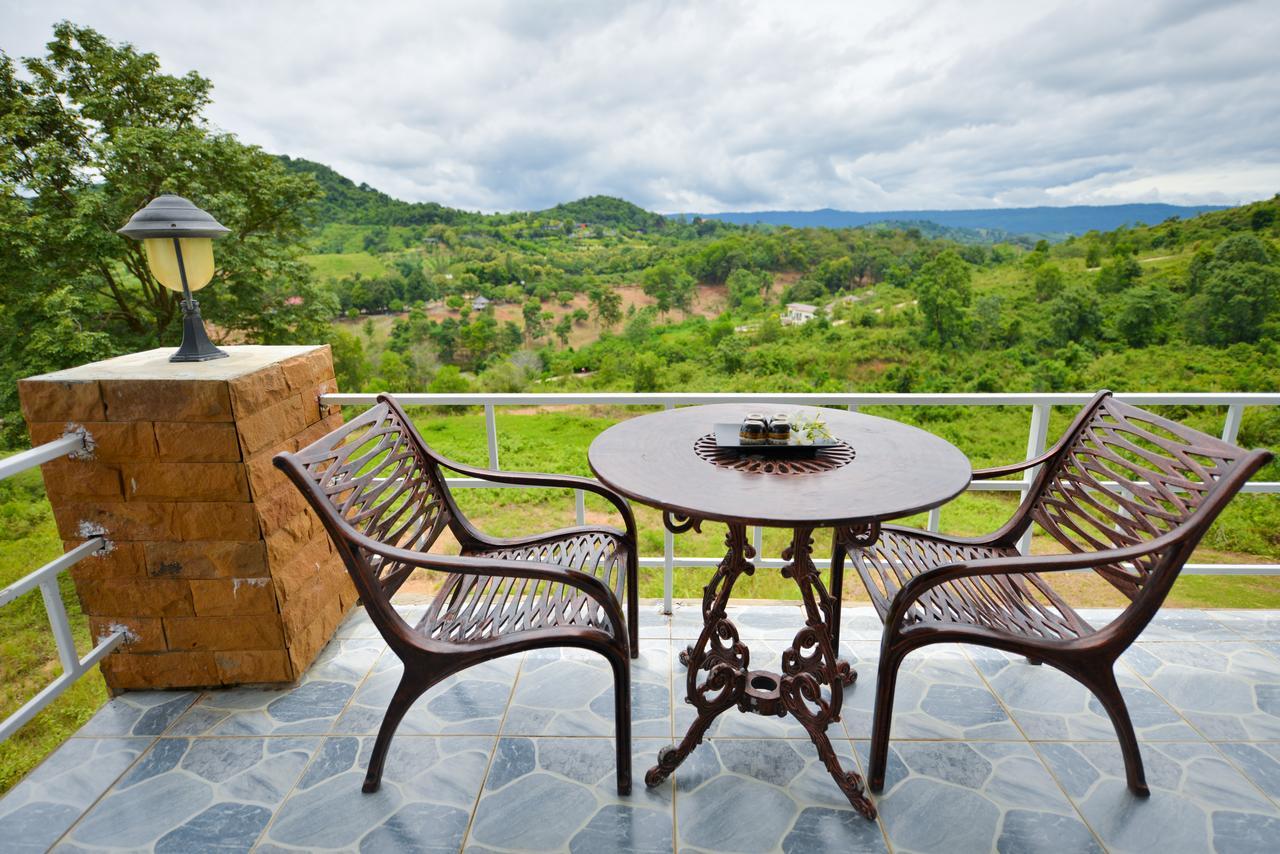 Baan Phuluang บ้านภูหลวง 3* Wang Nam Khiao