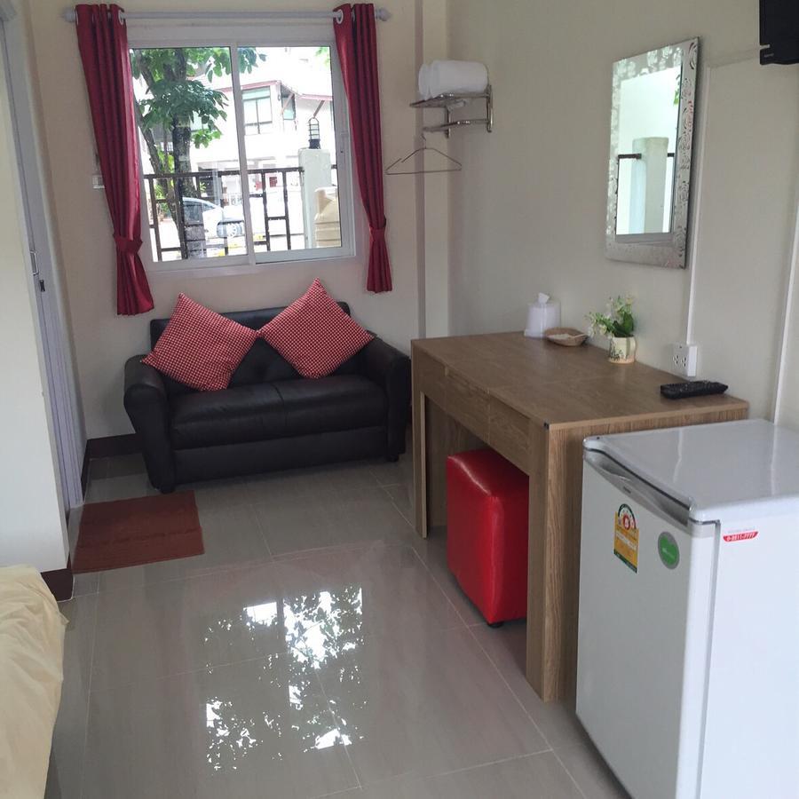 Economy hotel Thana 3*