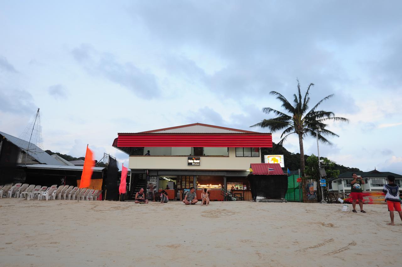 Hostel Twin Palms *