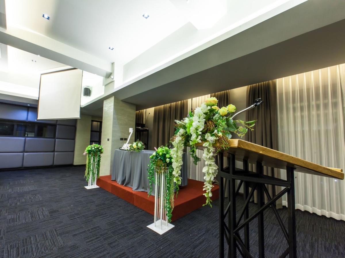 Loft Mania Boutique Hotel Hotel 4*