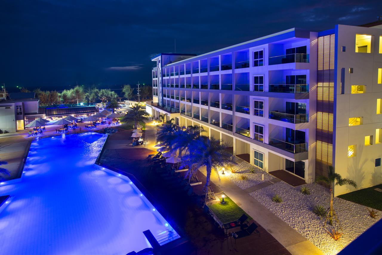 Grandblue & Beachclub 4* Mae Phim