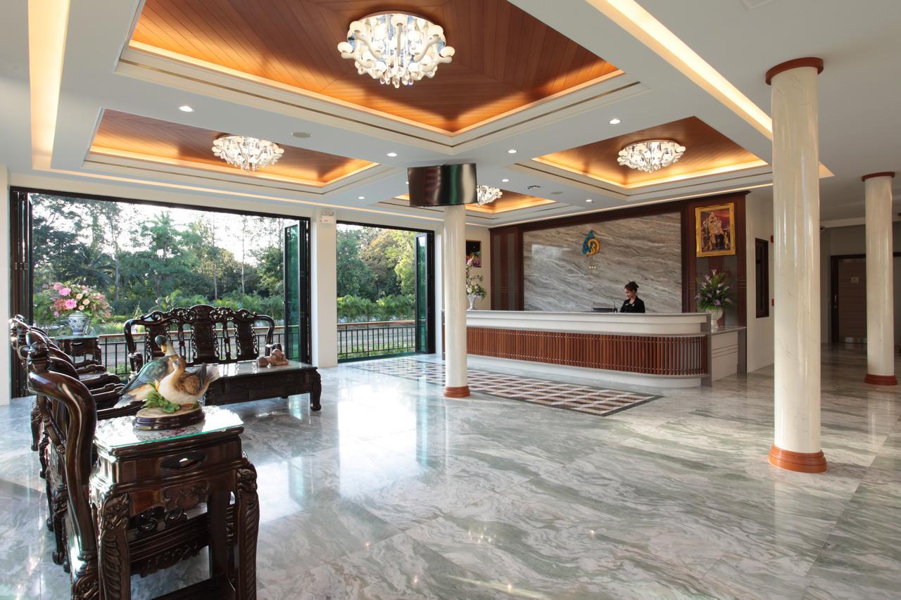 Rk Riverside & Resort