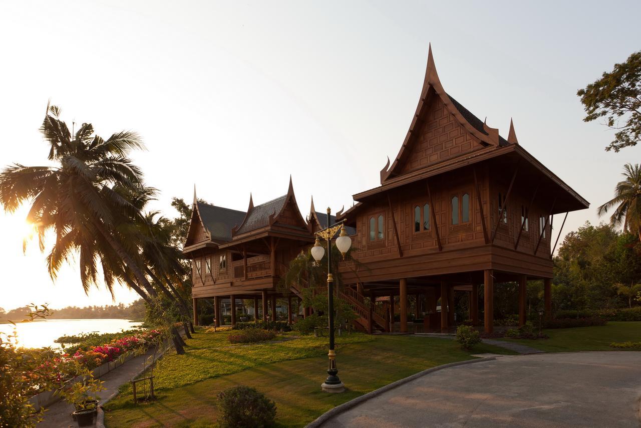 Rk Riverside & Ban Khlong Krang