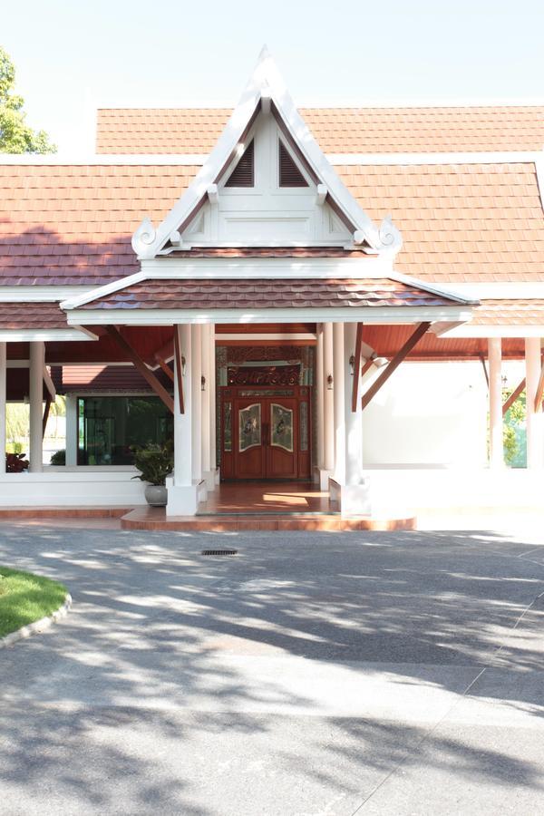 Resort Rk Riverside & 4*