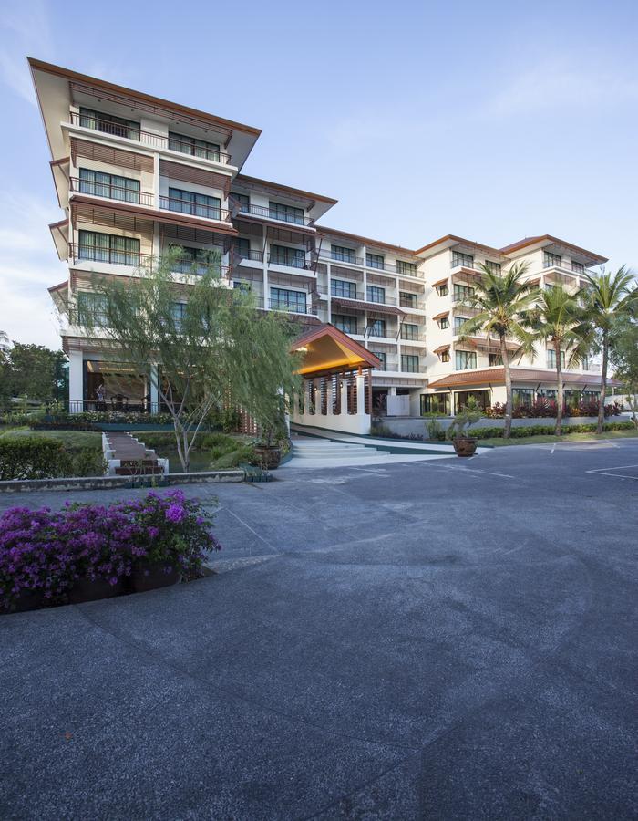 Rk Riverside & 4*