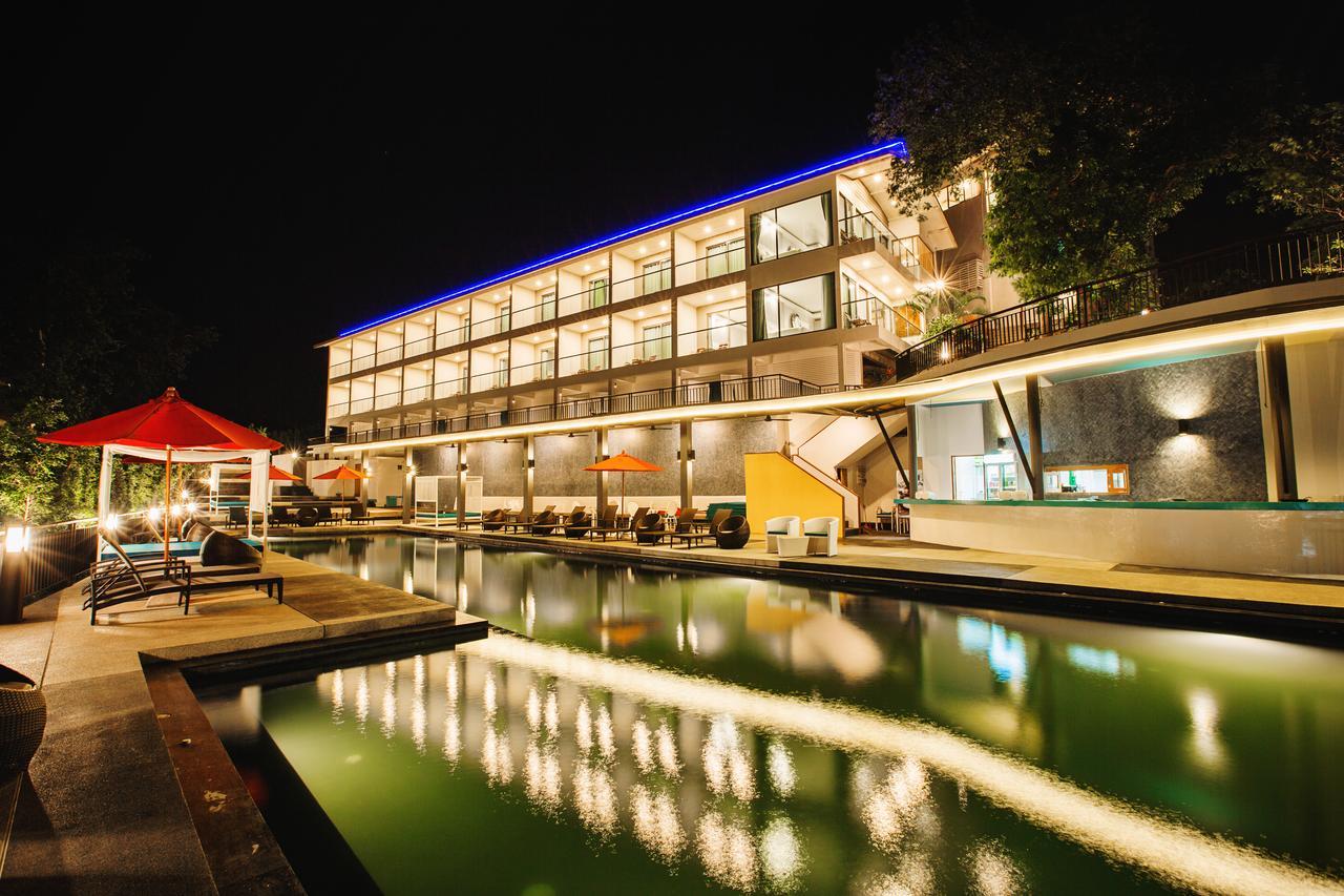Sunset Beach Club & Spa
