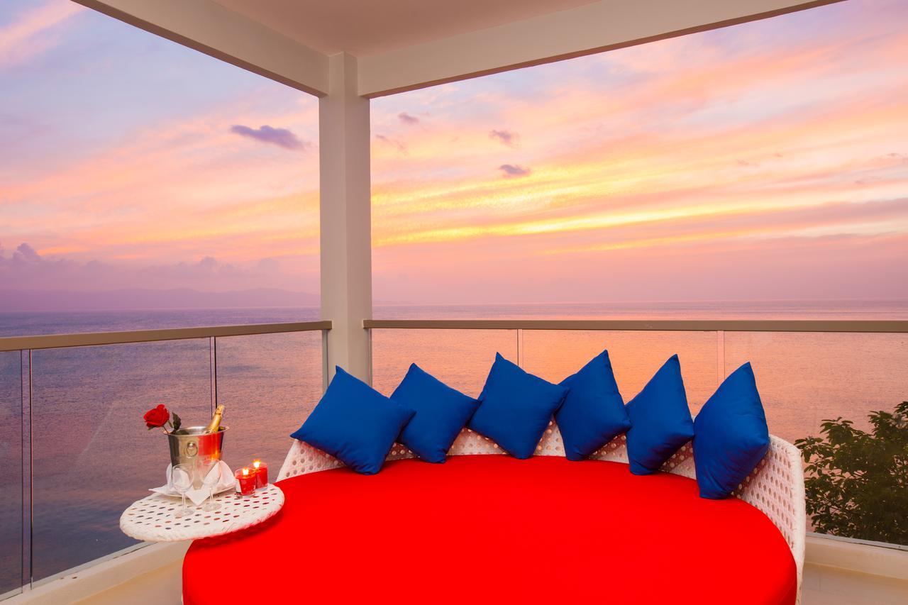 Resort Sunset Beach Club & Spa