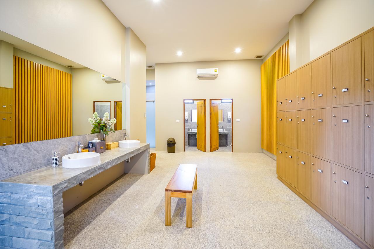 Hotel Serenity And