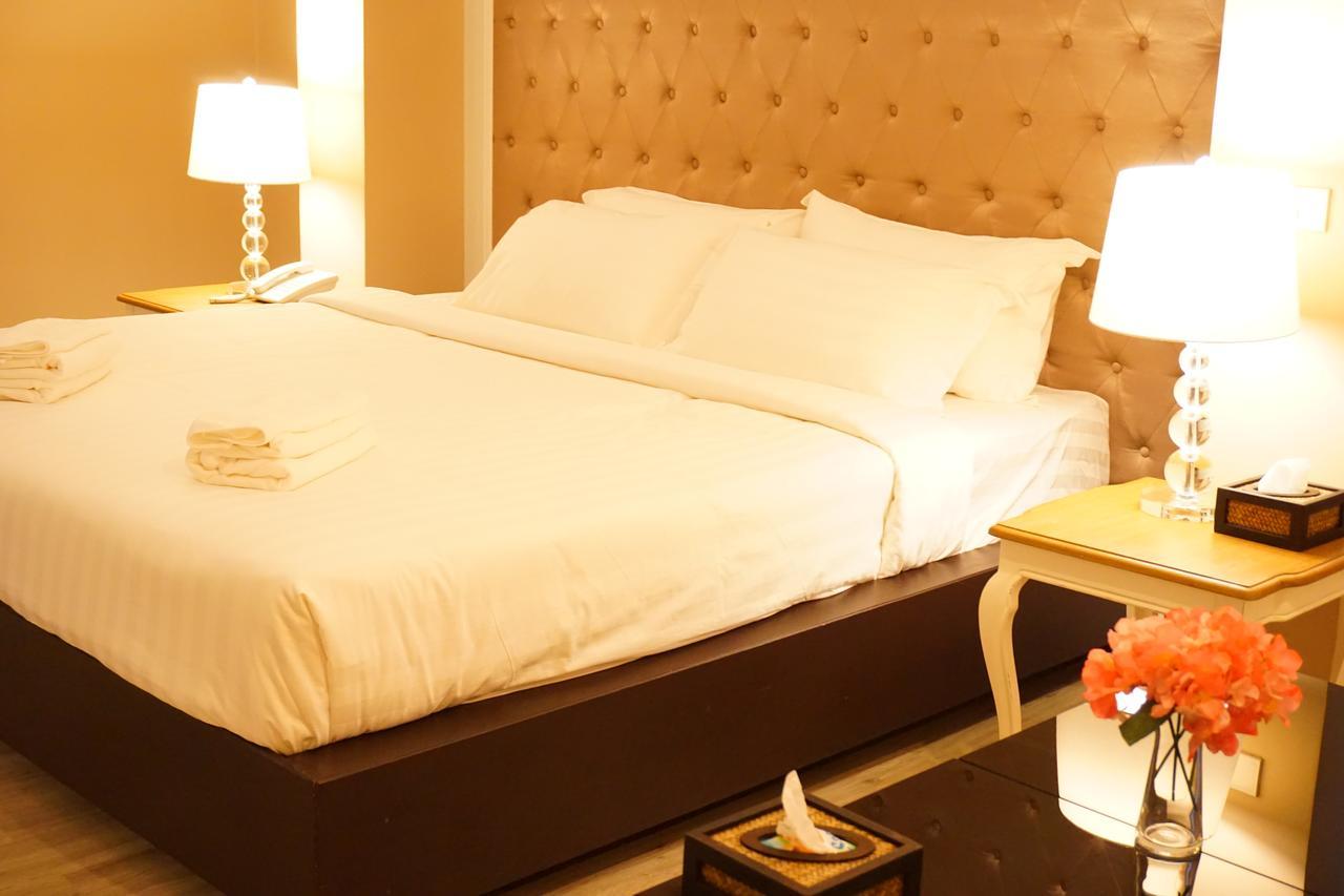 Taris Art Hotel