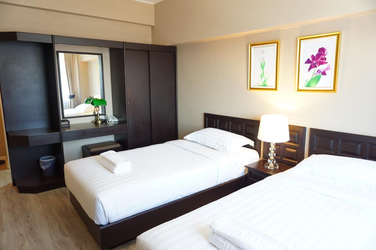 Hotel Taris Art 3*