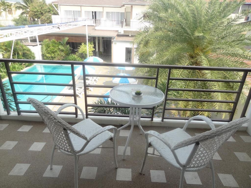 Tulip Boutique 4*
