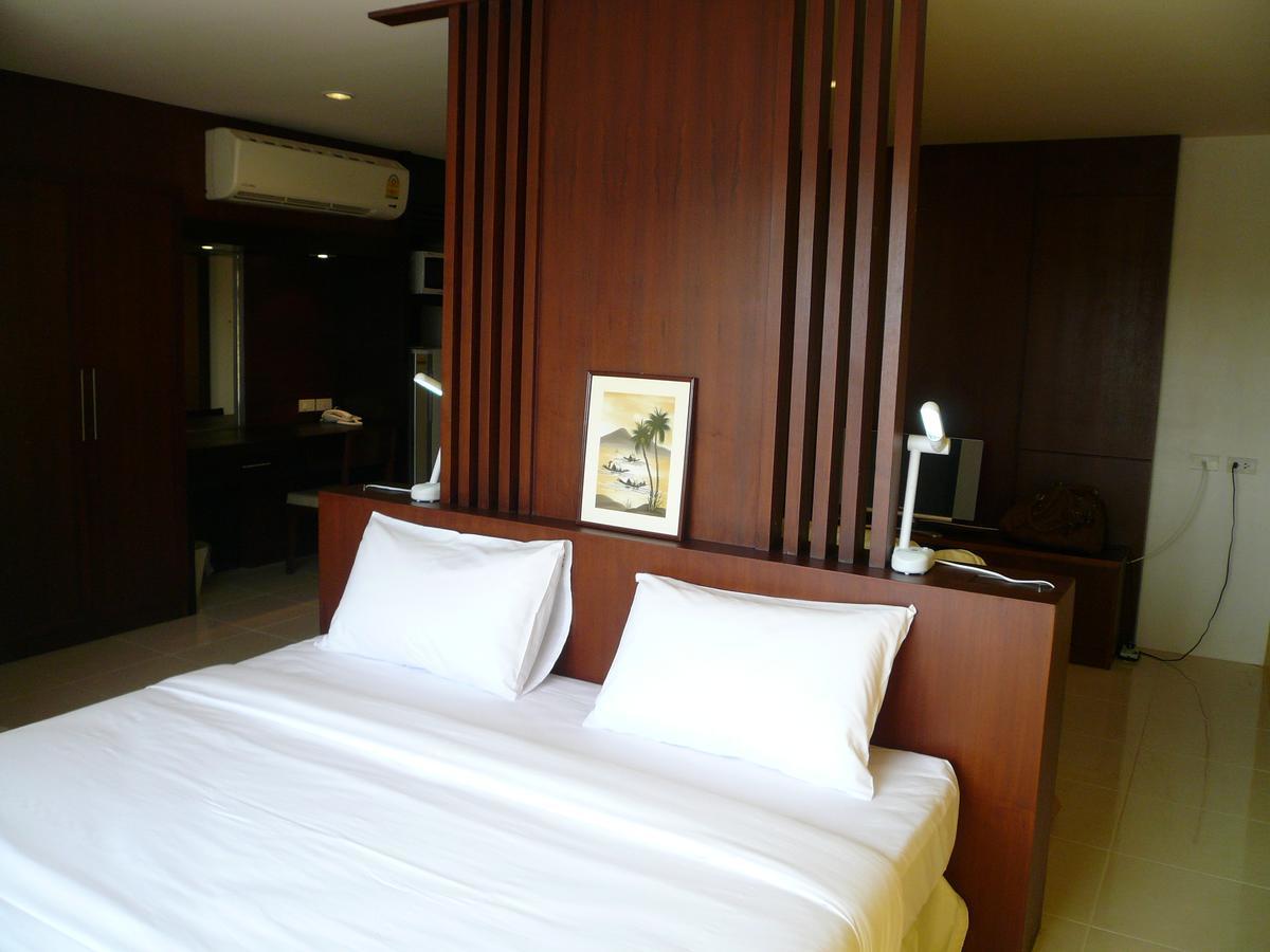 Aparthotel The Pier 2*