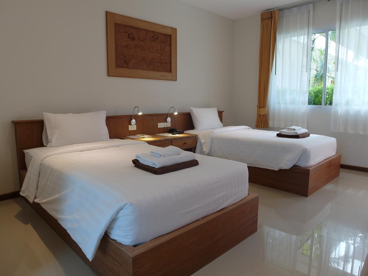 Crystal Hotel 3*