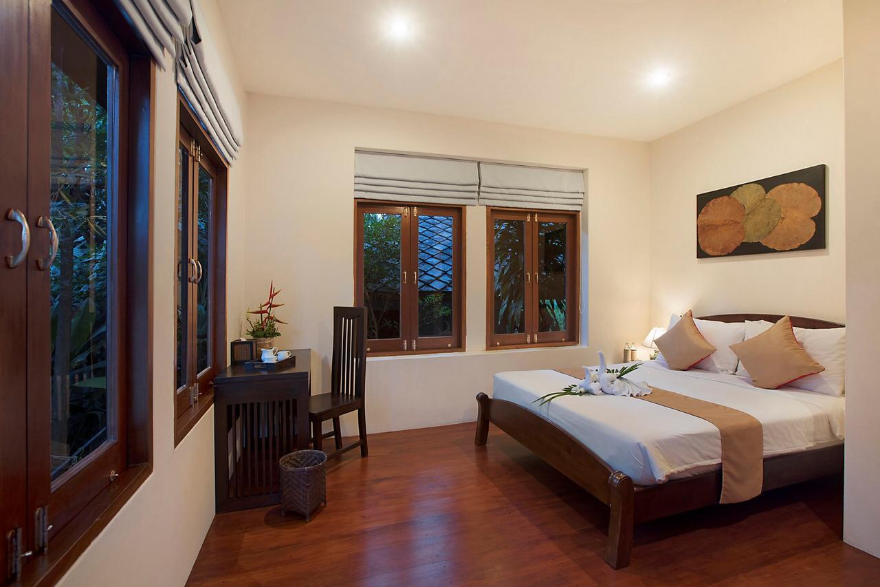 Ban Laem Sor - Tropical Beachfront Retreat