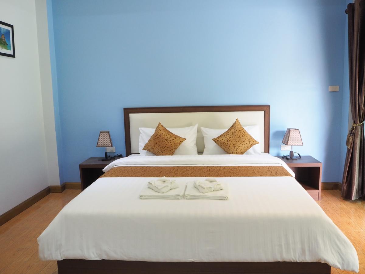 Dusit Phuphaya 4*