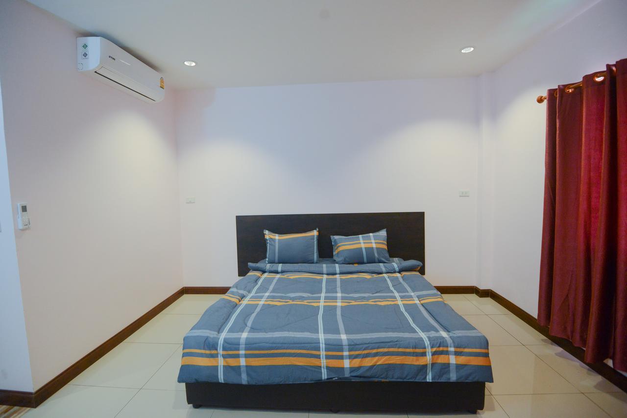 Garden Resort Nang Rong