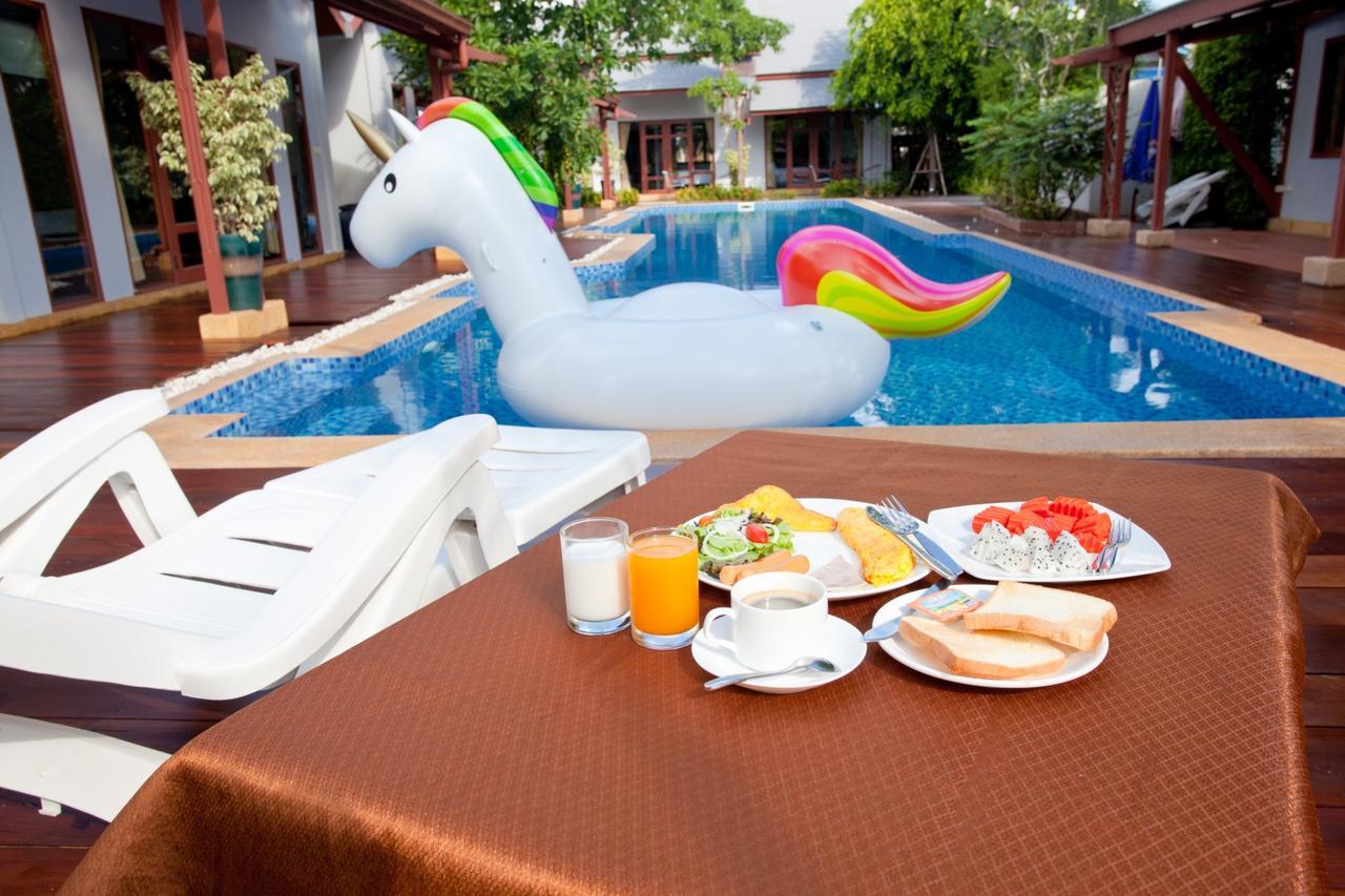 Ardea Pool Resort