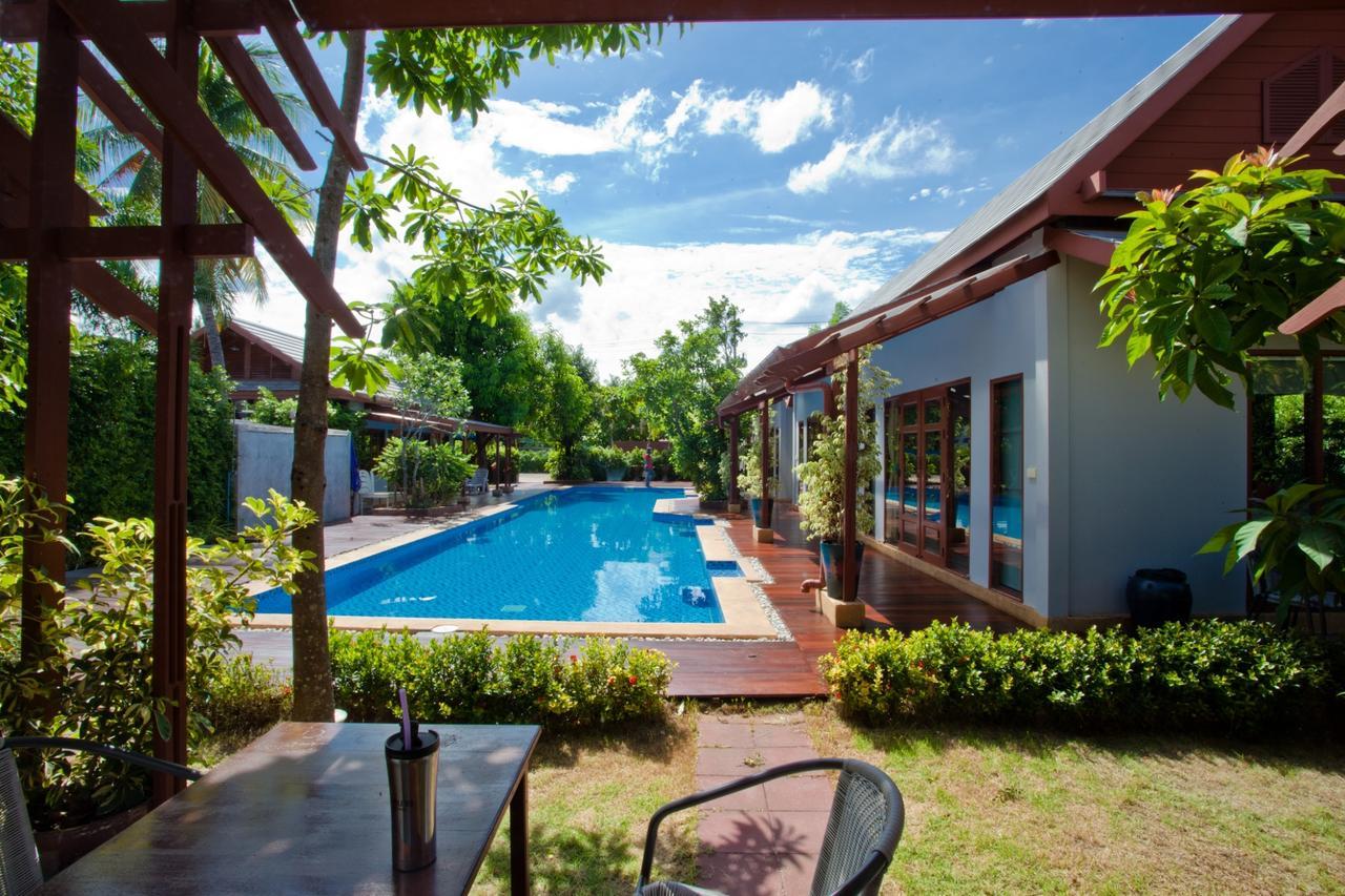 Ardea Pool 3*