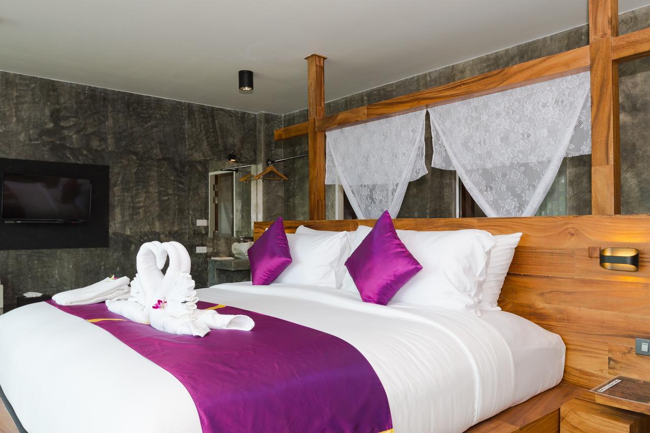 Hotel Maneetel Krabi Beachfront-sha Ao Nang