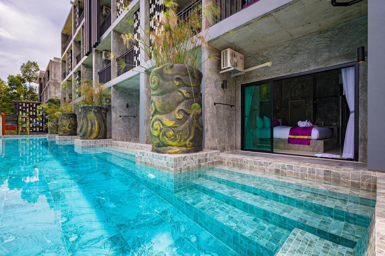 Maneetel Krabi Beachfront-sha