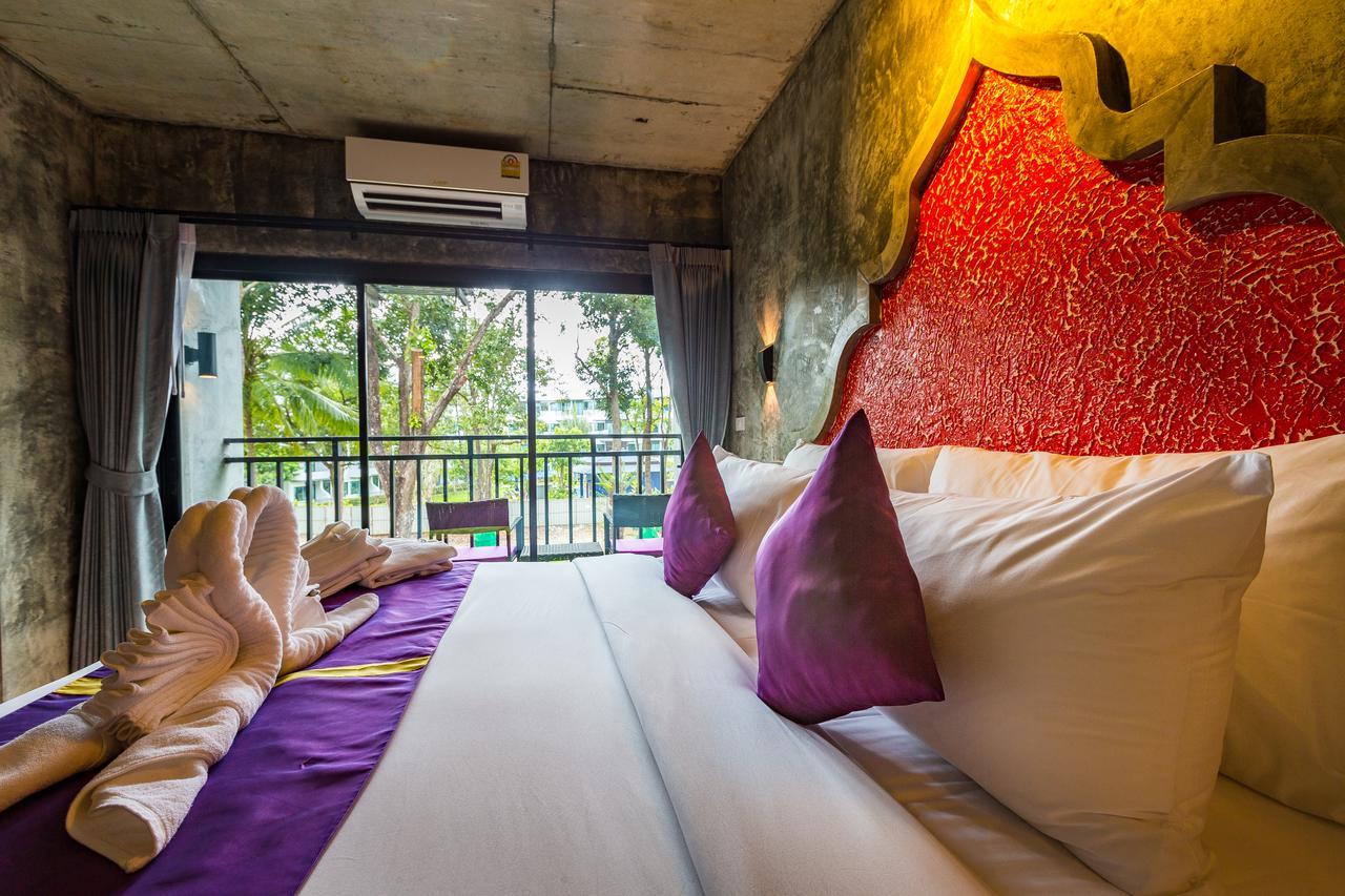 Maneetel Krabi Beachfront-sha