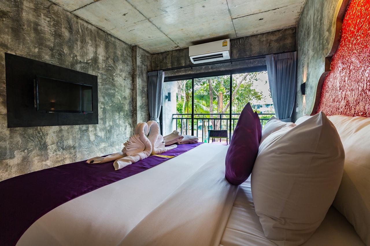 Maneetel Krabi Beachfront-sha