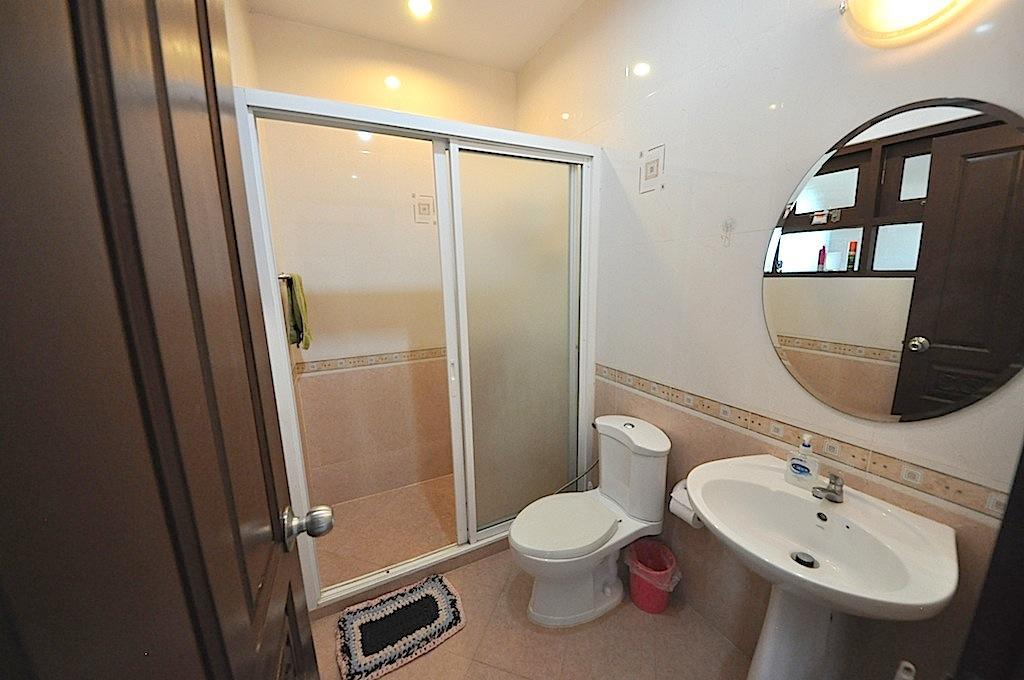 - Baan Dusit Pattaya Villa *